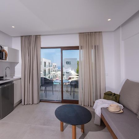 Mika Villas & Suites Hersonissos  Dış mekan fotoğraf