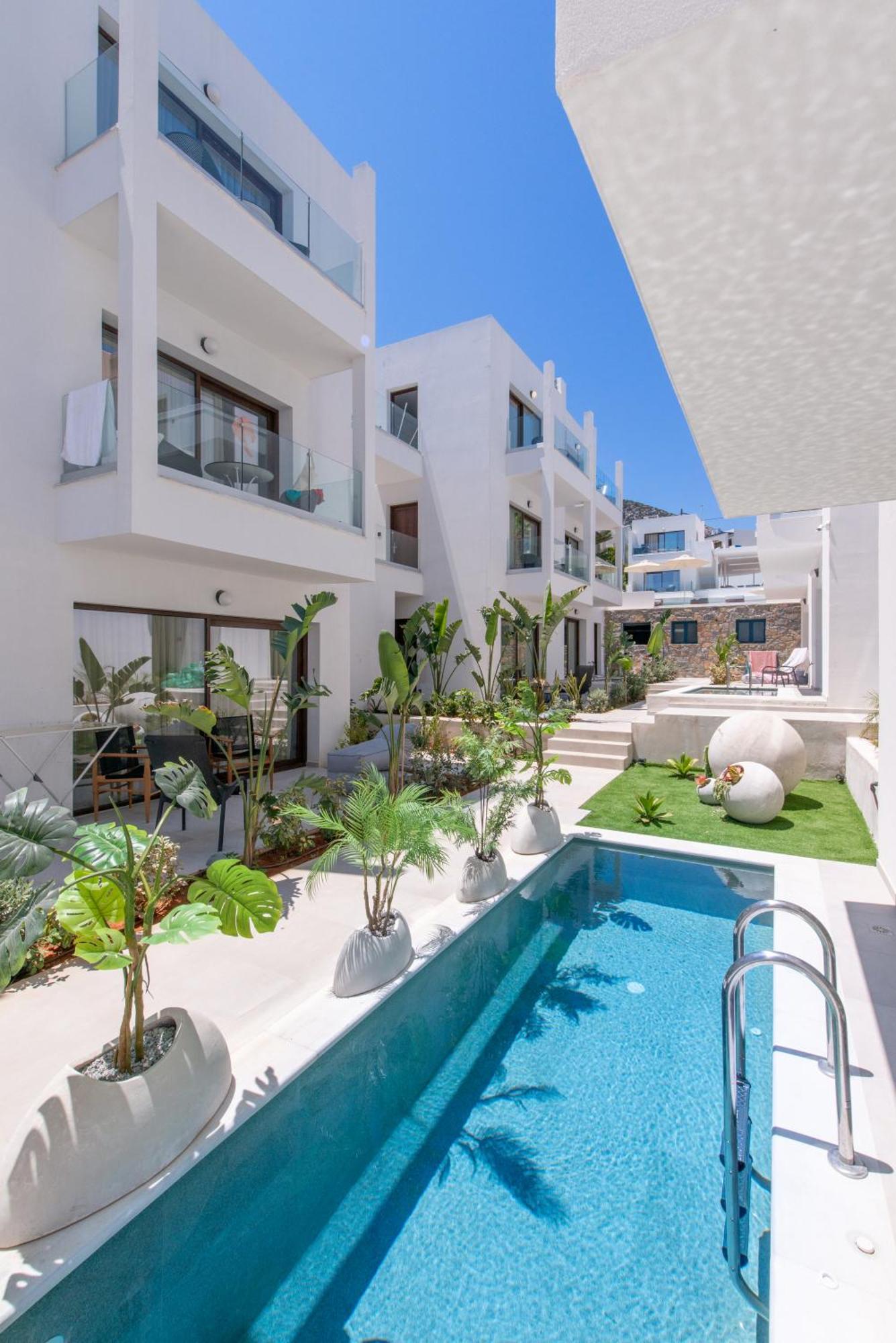 Mika Villas & Suites Hersonissos  Dış mekan fotoğraf