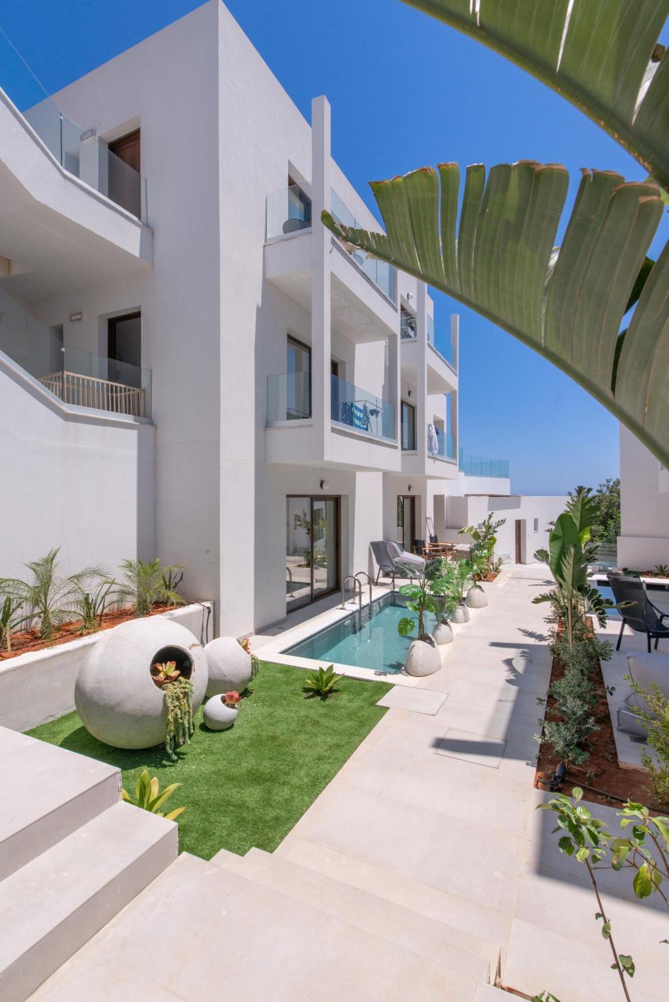 Mika Villas & Suites Hersonissos  Dış mekan fotoğraf