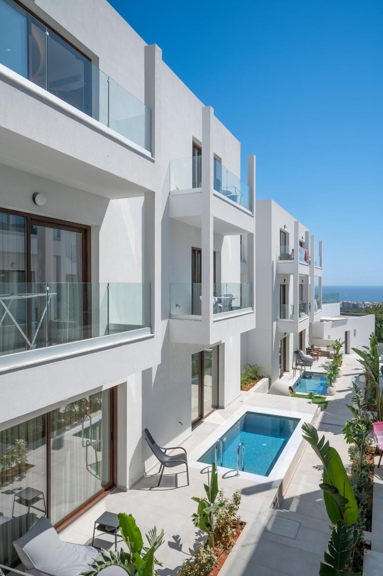 Mika Villas & Suites Hersonissos  Dış mekan fotoğraf