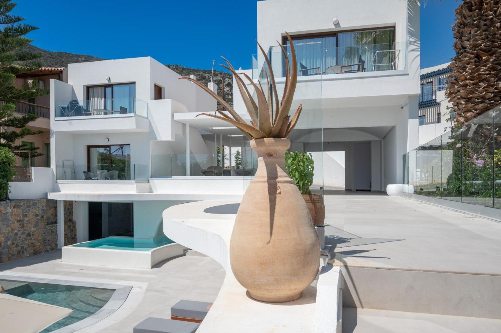 Mika Villas & Suites Hersonissos  Dış mekan fotoğraf