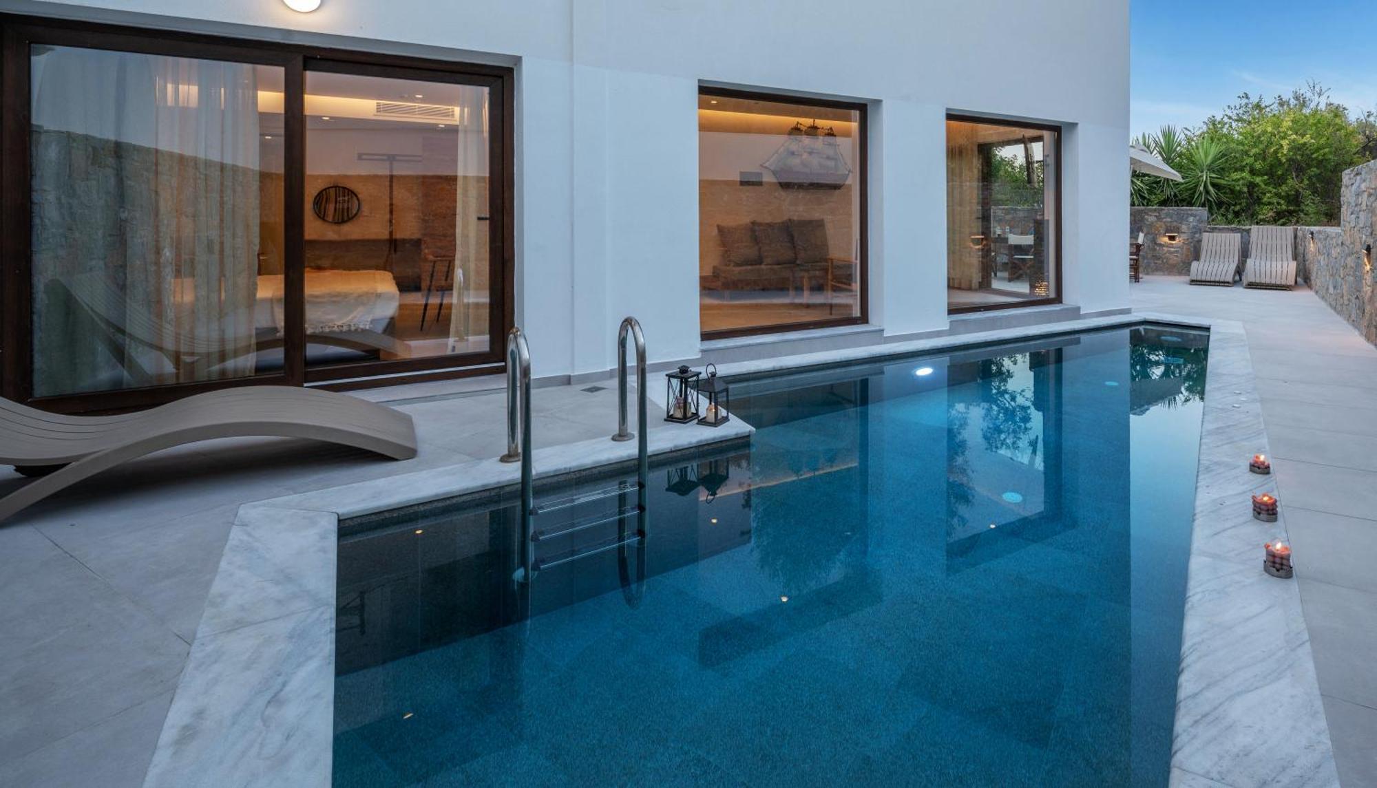 Mika Villas & Suites Hersonissos  Dış mekan fotoğraf