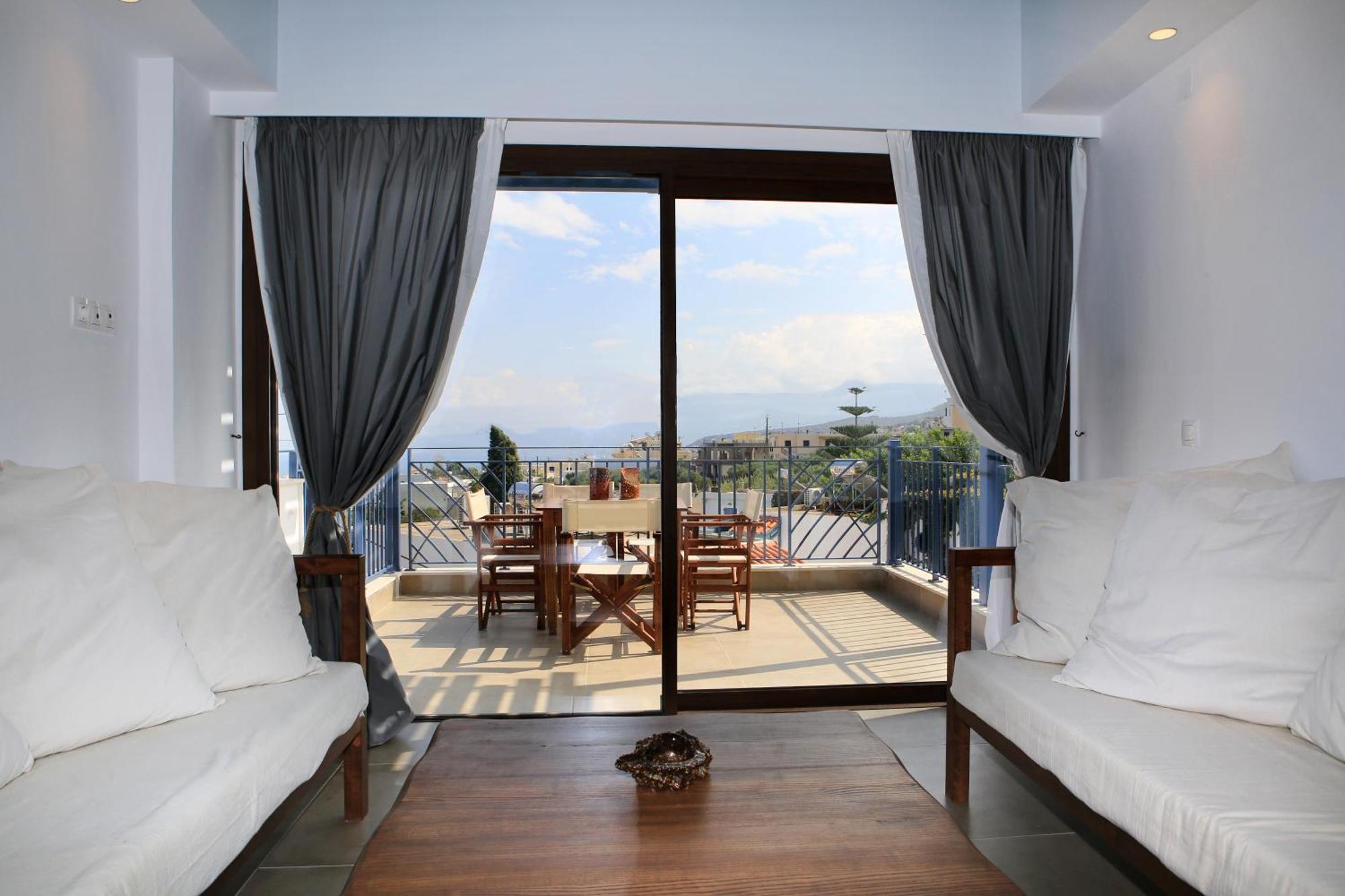 Mika Villas & Suites Hersonissos  Oda fotoğraf