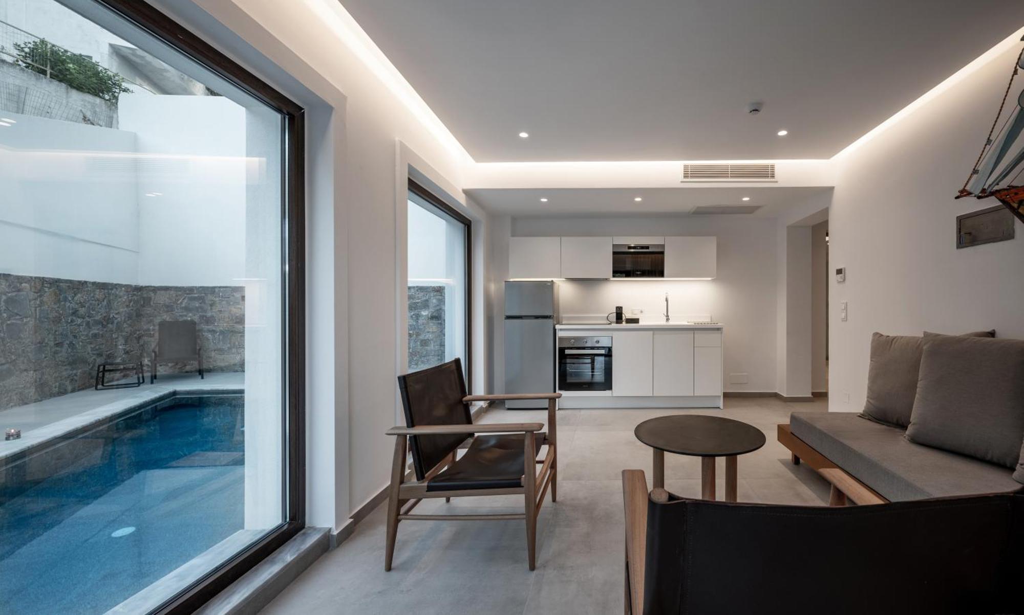 Mika Villas & Suites Hersonissos  Oda fotoğraf